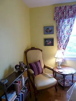 Shirley Samantha'S Bed & Breakfast Ottawa